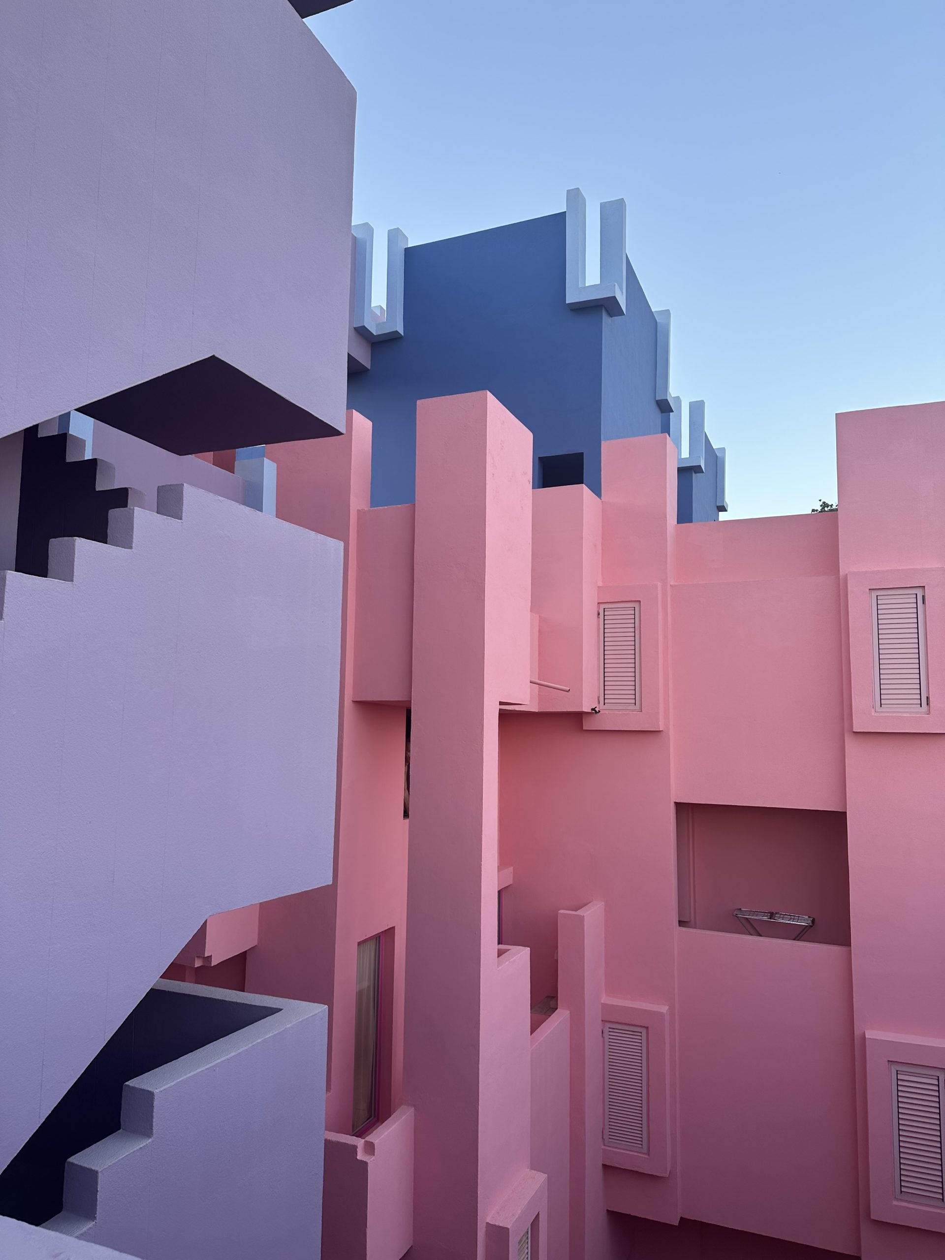 Muralla Roja - Ricardo Bofill